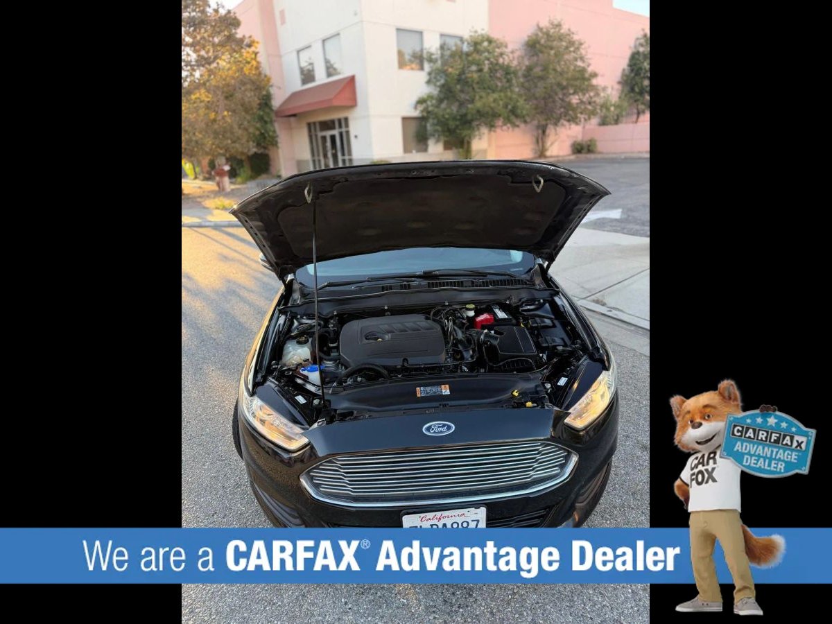 Used 2015 Ford Fusion SE FWD image 64