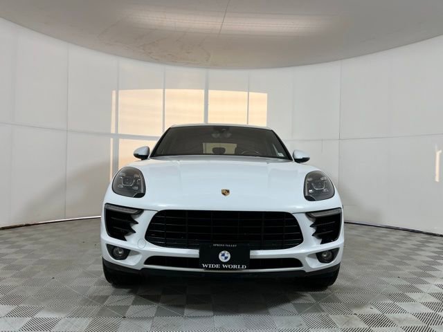 Used 2018 Porsche Macan S image 2