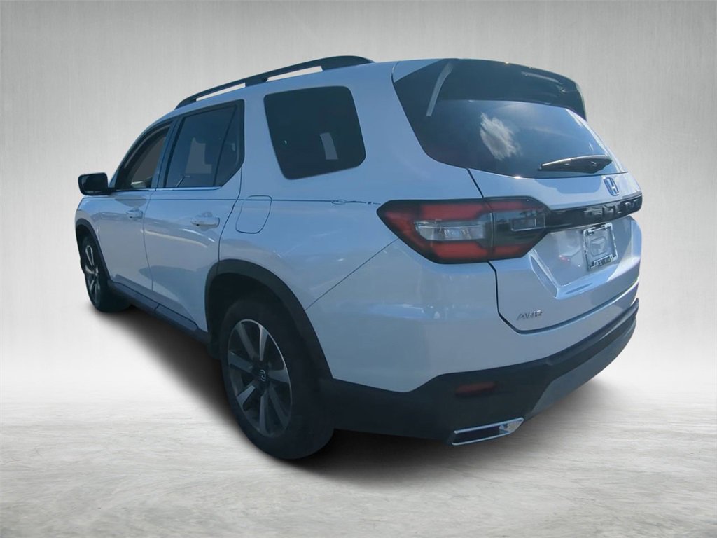 Certified 2023 Honda Pilot Elite image 5