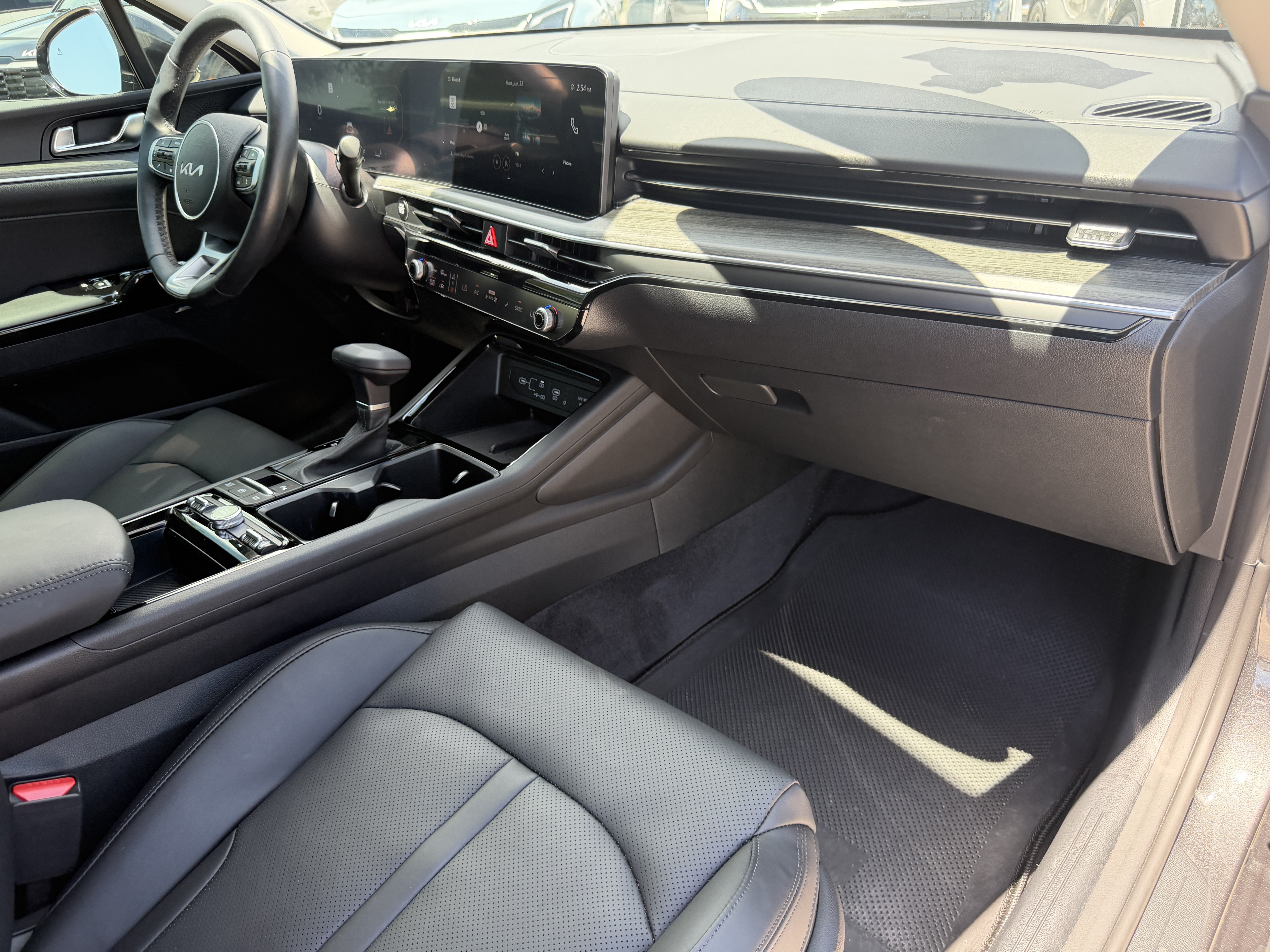 Certified 2025 Kia K5 EX FWD image 12