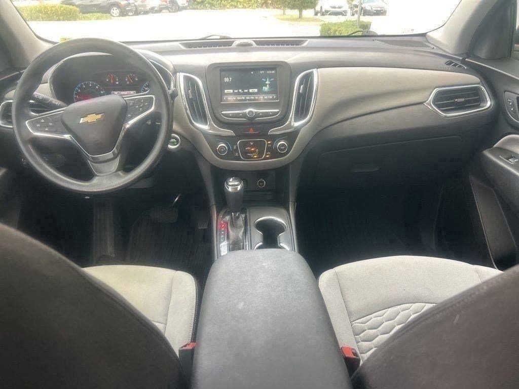 Used 2018 Chevrolet Equinox LS image 9