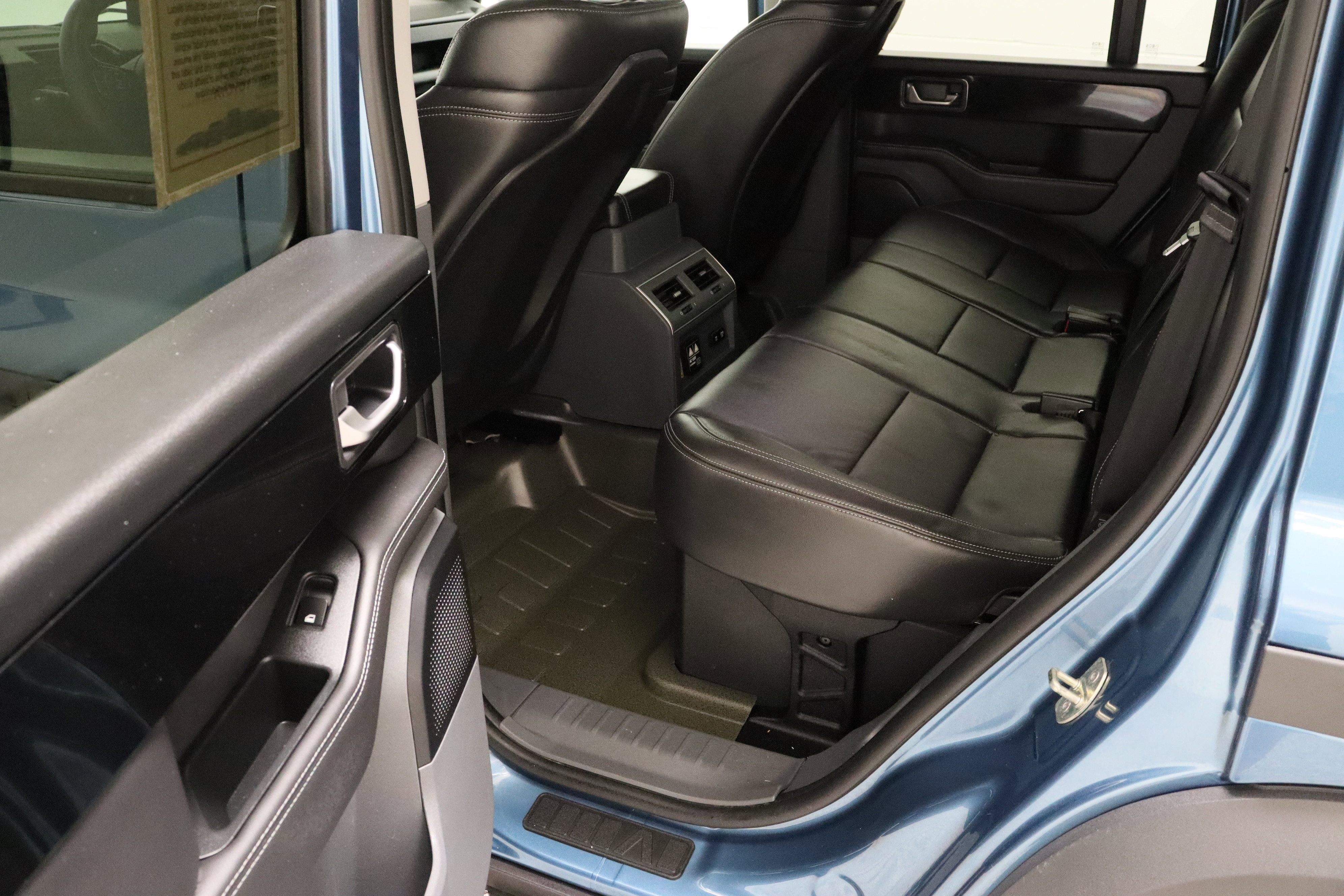 Used 2024 INEOS Grenadier image 29