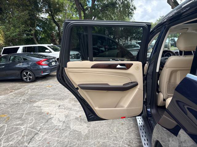 Used 2017 Mercedes-Benz GLS 450 4MATIC w/ Premium Package image 22