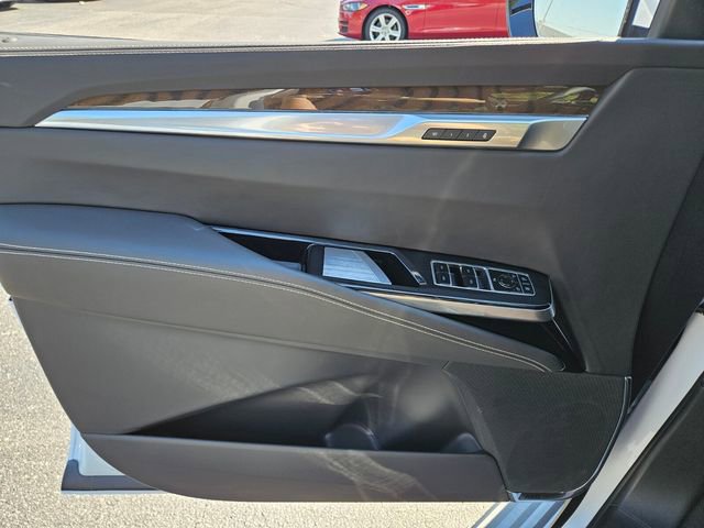 New 2026 Cadillac Escalade ESV Platinum Sport AWD/4WD image 29