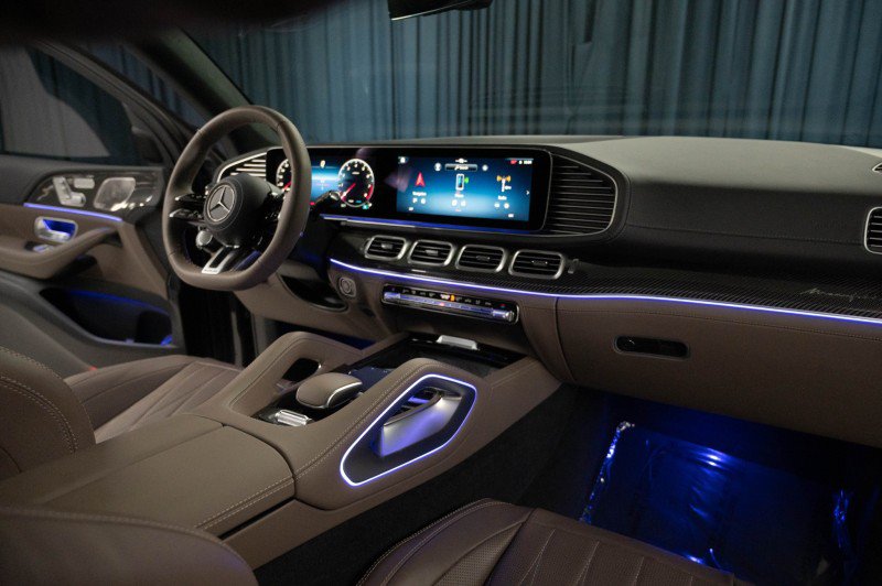 New 2026 Mercedes-Benz GLE 63 AMG S image 13