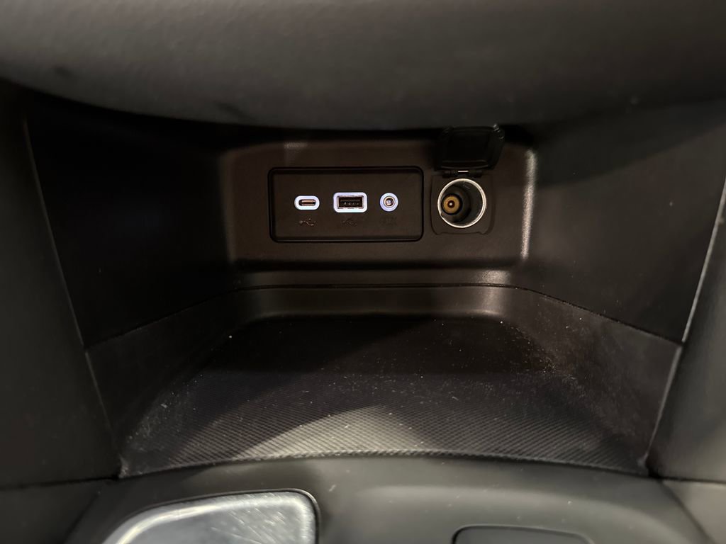 Used 2022 Chevrolet Equinox LT FWD image 19