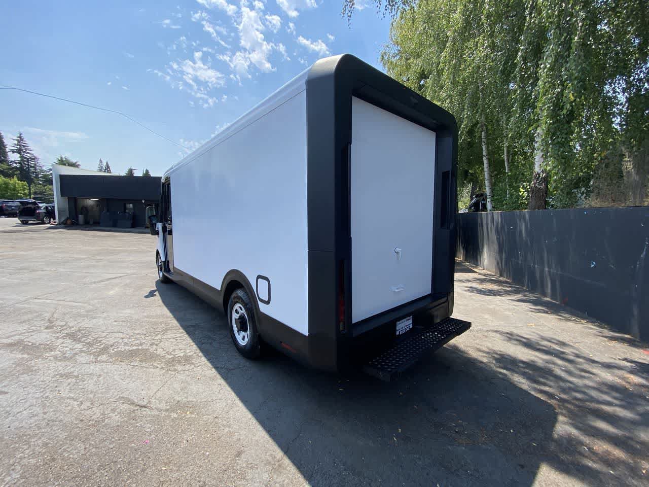 Used 2024 Chevrolet Brightdrop 600 w/ Commercial Equipment Package AWD/4WD image 4