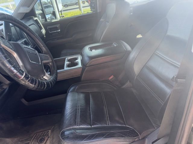 Used 2019 GMC Sierra 2500 Denali w/ Duramax Plus Package image 10