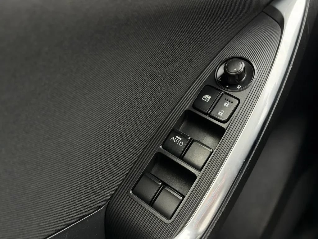 Used 2015 MAZDA CX-5 Touring FWD image 9