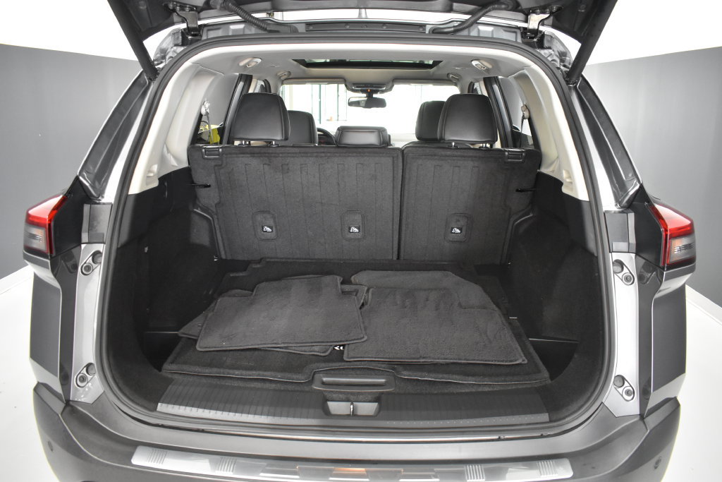 Certified 2023 Nissan Rogue SL w/ SL Premium Package AWD/4WD image 35