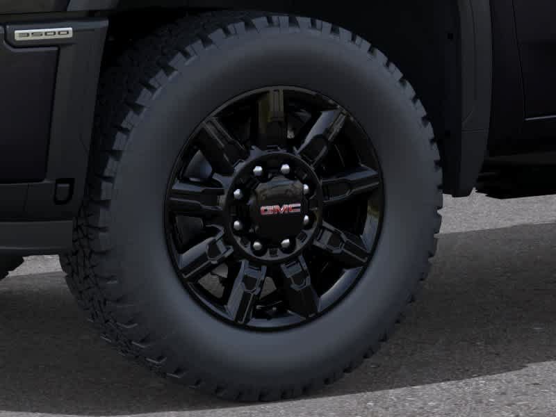 New 2026 GMC Sierra 3500 AT4 w/ AT4 Premium Plus Package AWD/4WD image 9