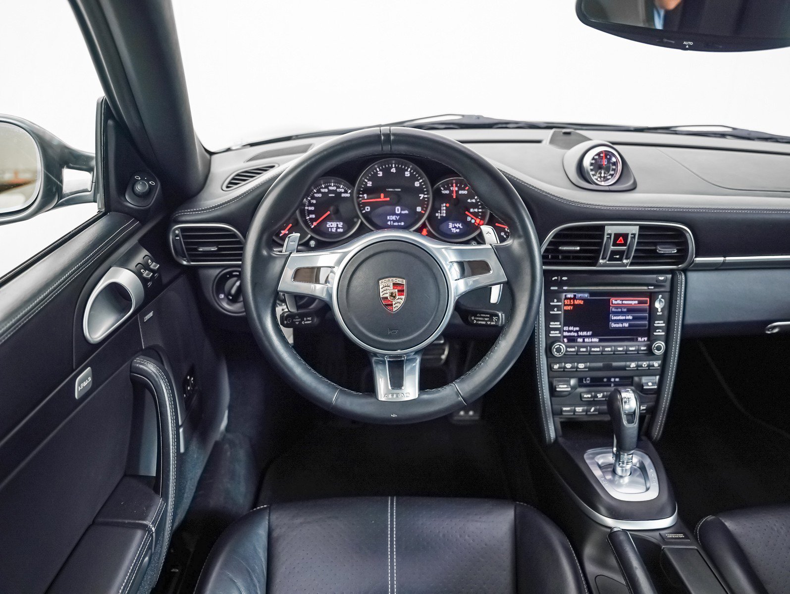 Used 2012 Porsche 911 Carrera GTS RWD image 16