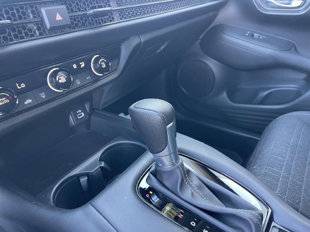 Used 2023 Honda HR-V LX image 25