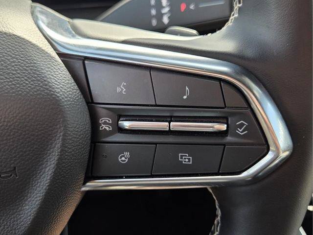 Certified 2026 Chevrolet Traverse LT w/ Driver Confidence Package FWD image 34