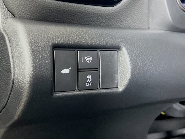 Used 2025 Honda Pilot TrailSport image 11
