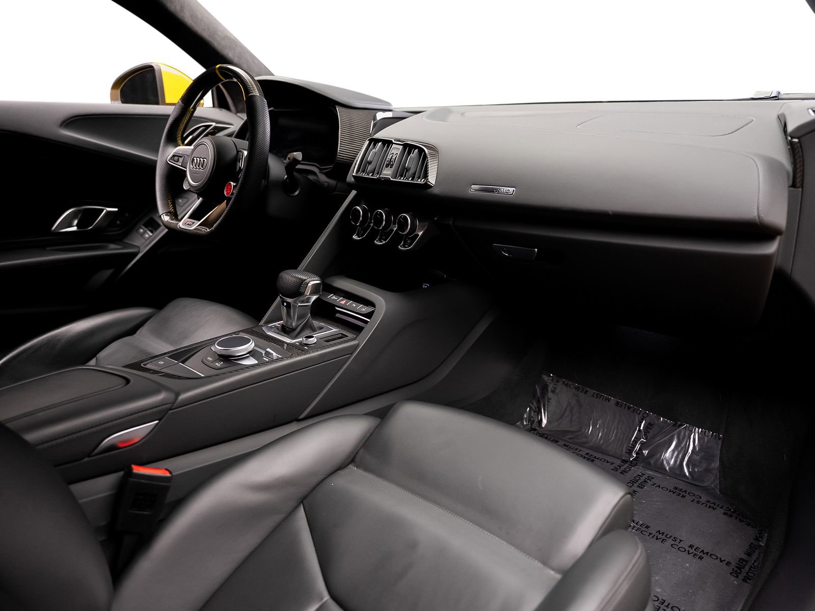 Used 2021 Audi R8 V10 w/ Premium Package image 2
