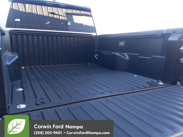 Used 2025 Toyota Tacoma SR5 image 28