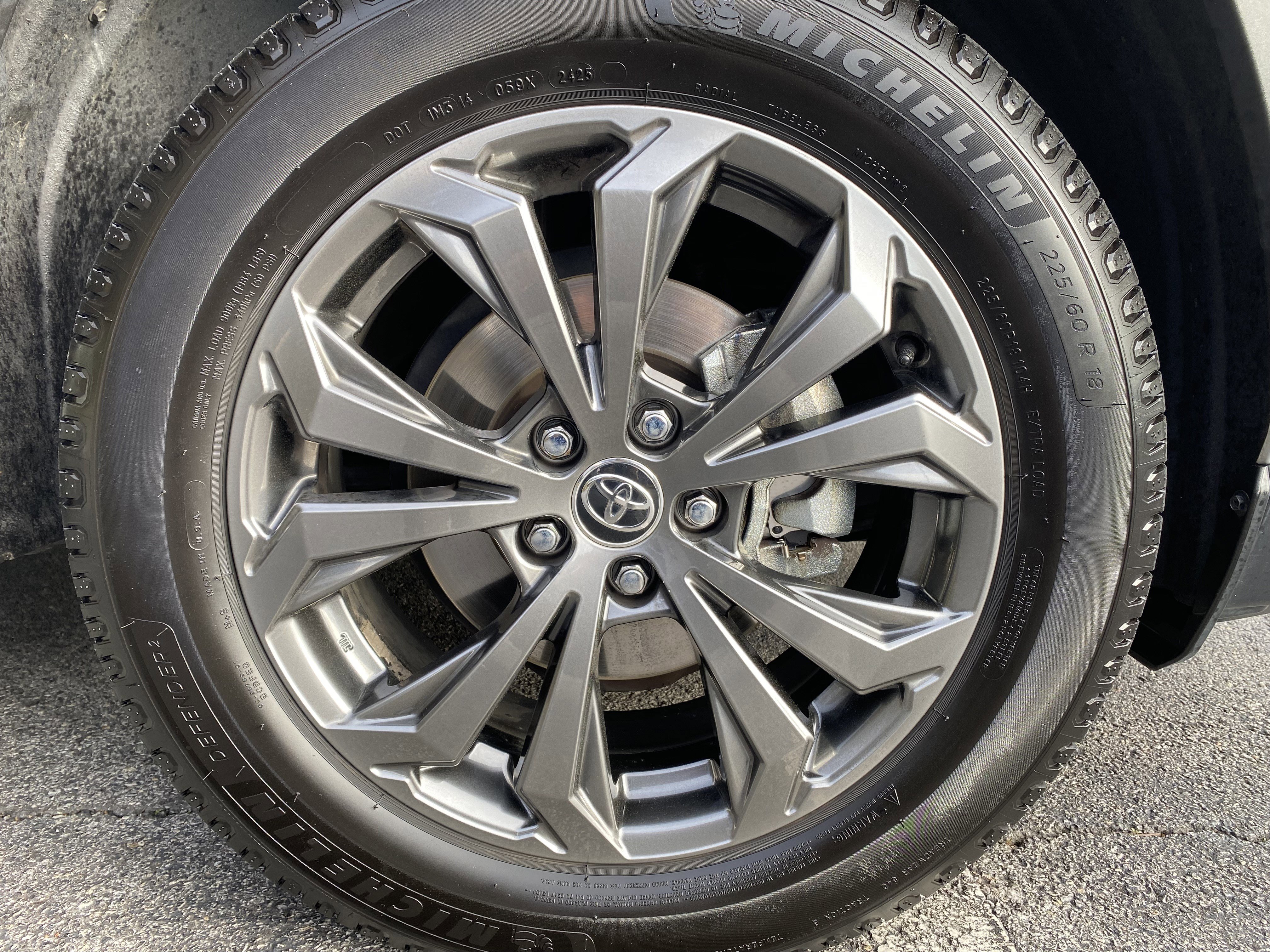 Used 2024 Toyota RAV4 Limited w/ Advanced Technology Package image 13