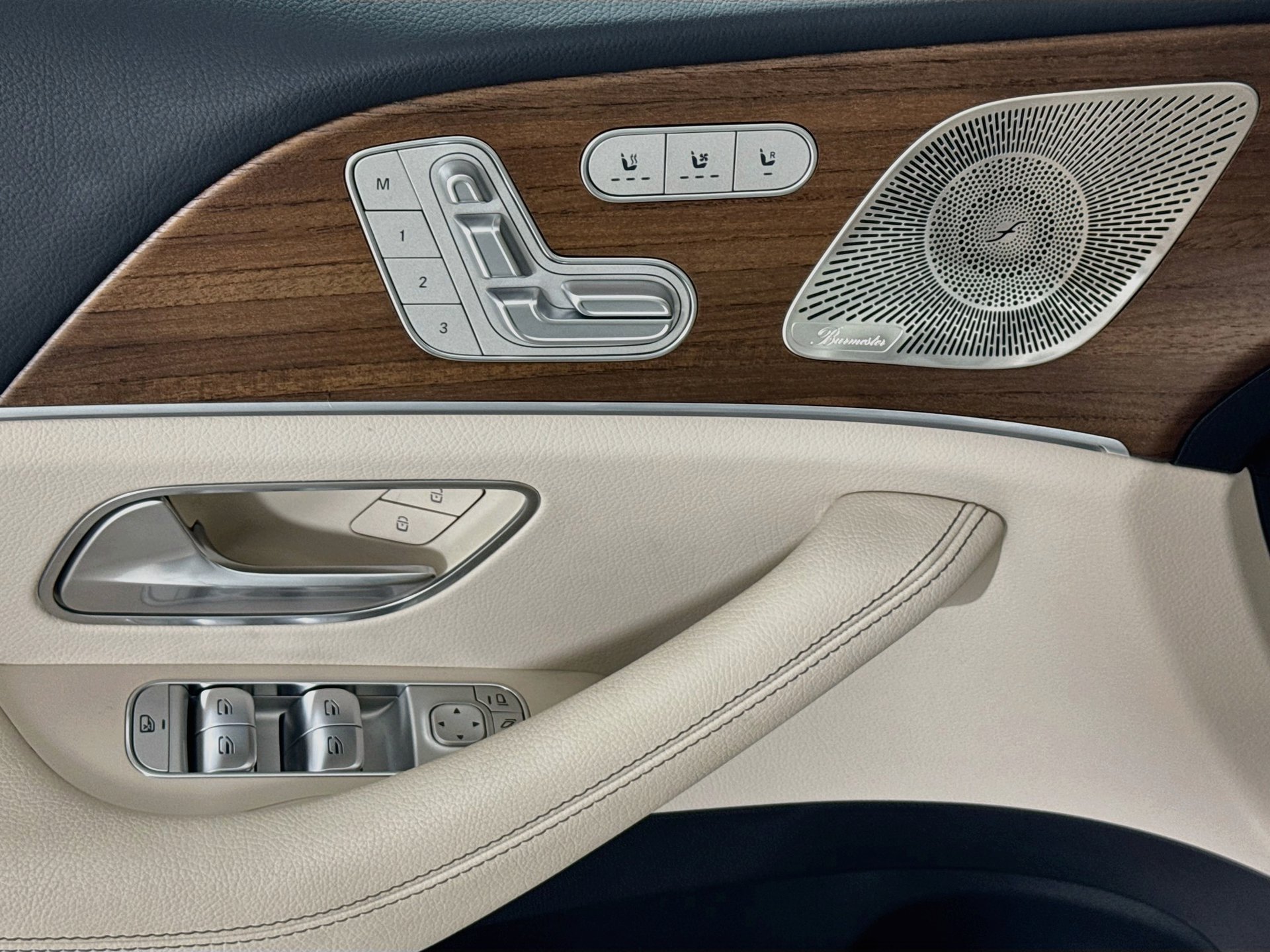 Certified 2026 Mercedes-Benz GLE 350 4MATIC image 19