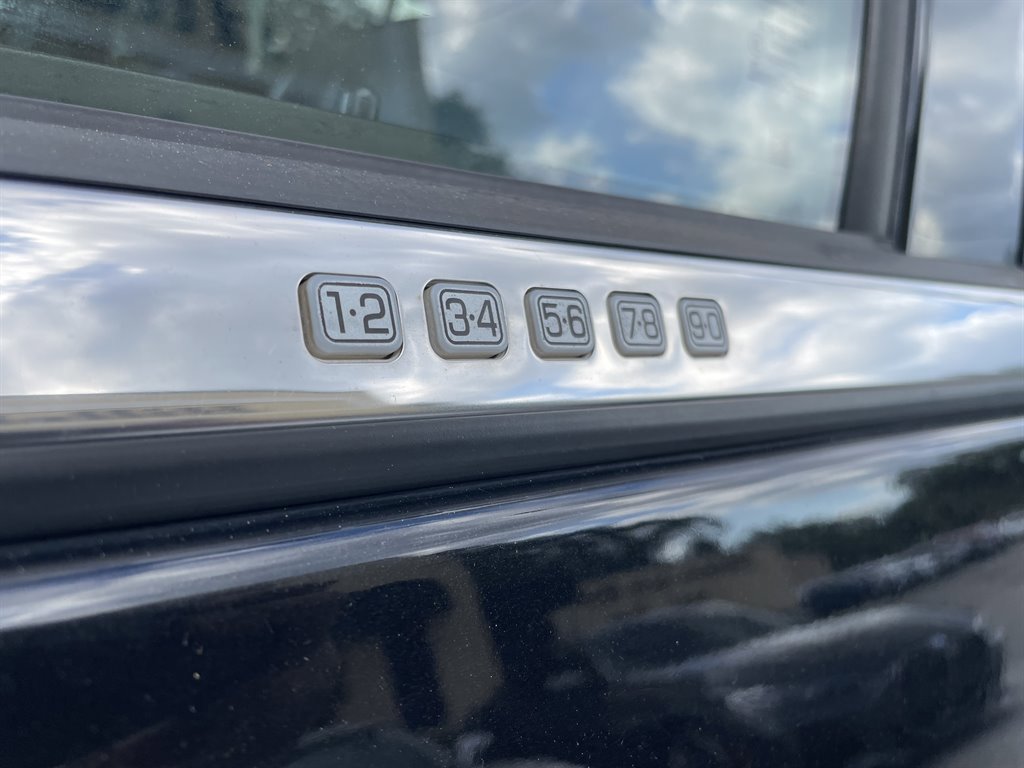 Used 2015 Ford Expedition Platinum AWD/4WD image 34