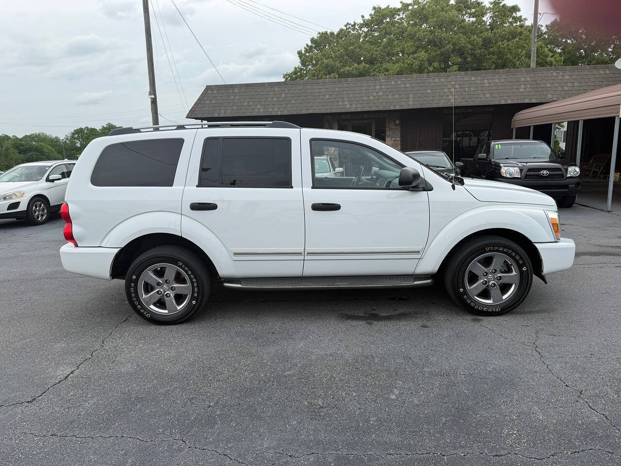 Used 2006 Dodge Durango Limited w/ Travel Convenience Group AWD/4WD image 3