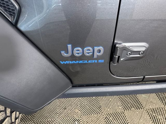 Used 2023 Jeep Wrangler Unlimited image 10