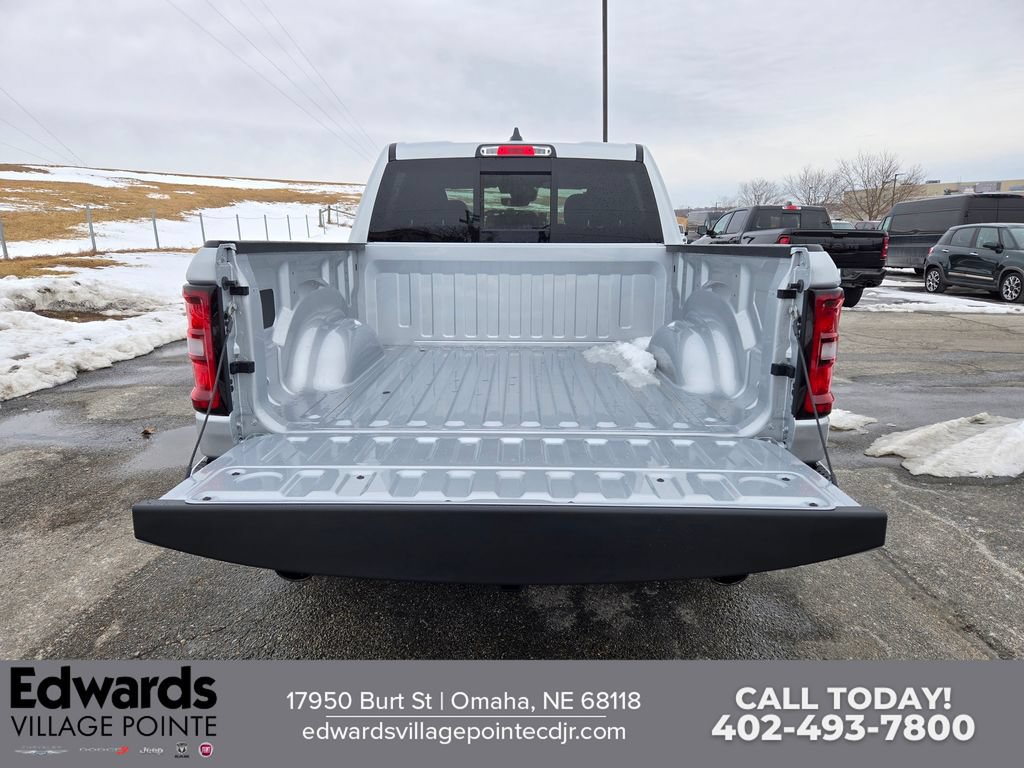 New 2026 RAM 1500 Big Horn w/ Night Edition AWD/4WD image 25