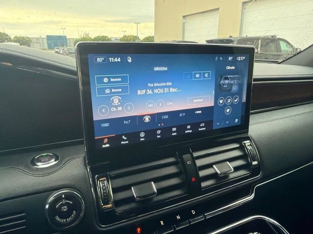 Used 2024 Lincoln Navigator L Reserve AWD/4WD image 27