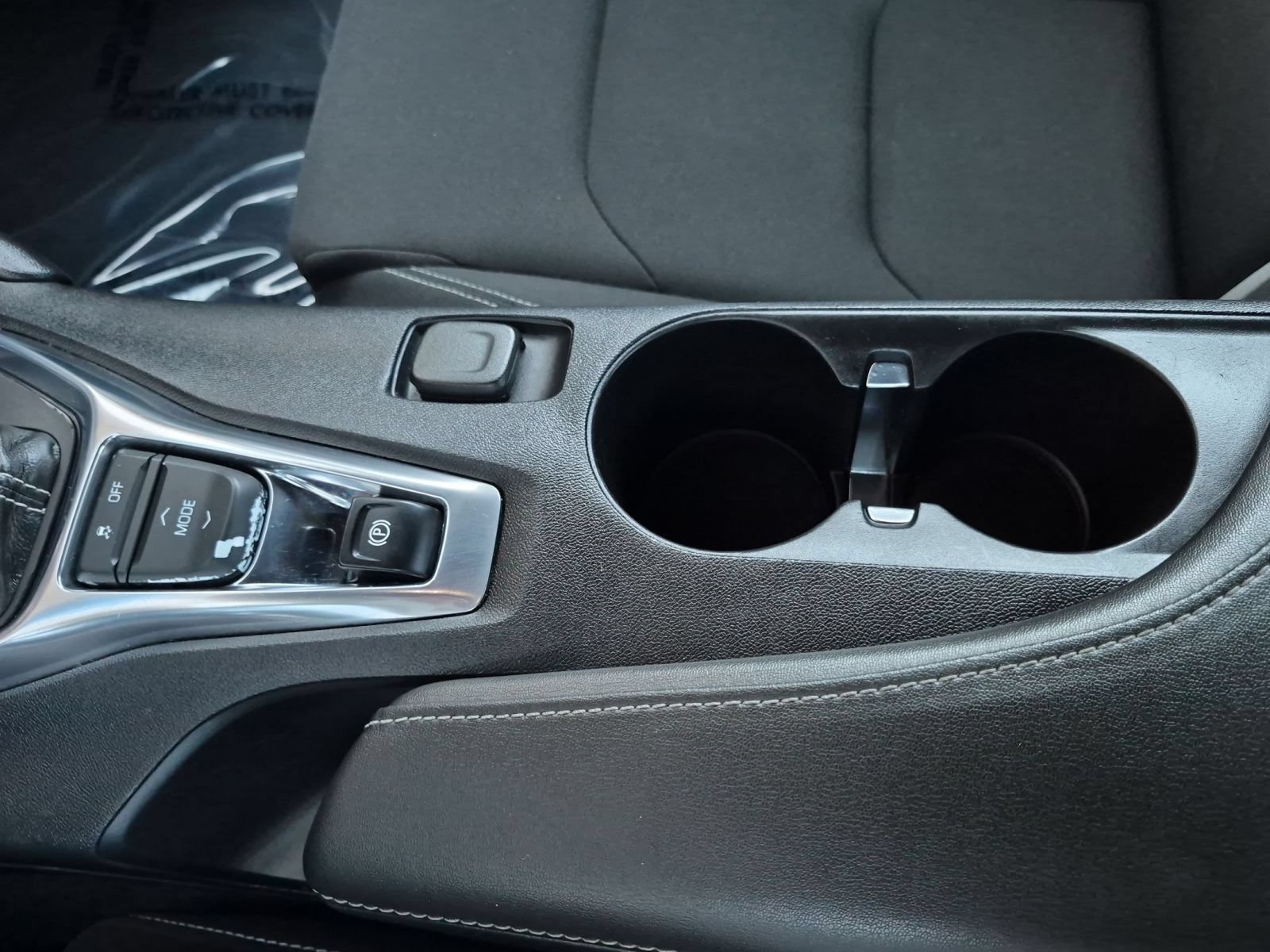 Used 2020 Chevrolet Camaro LT RWD image 26
