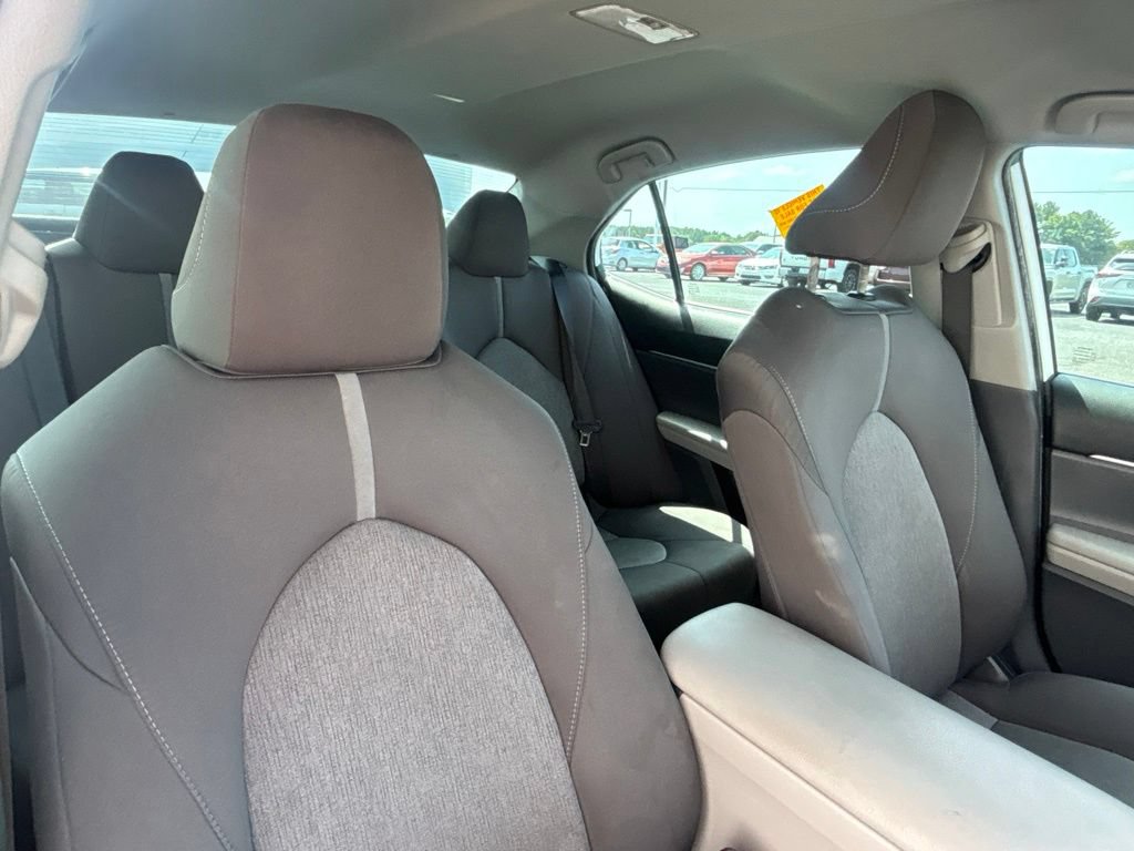 Used 2023 Toyota Camry LE FWD image 17