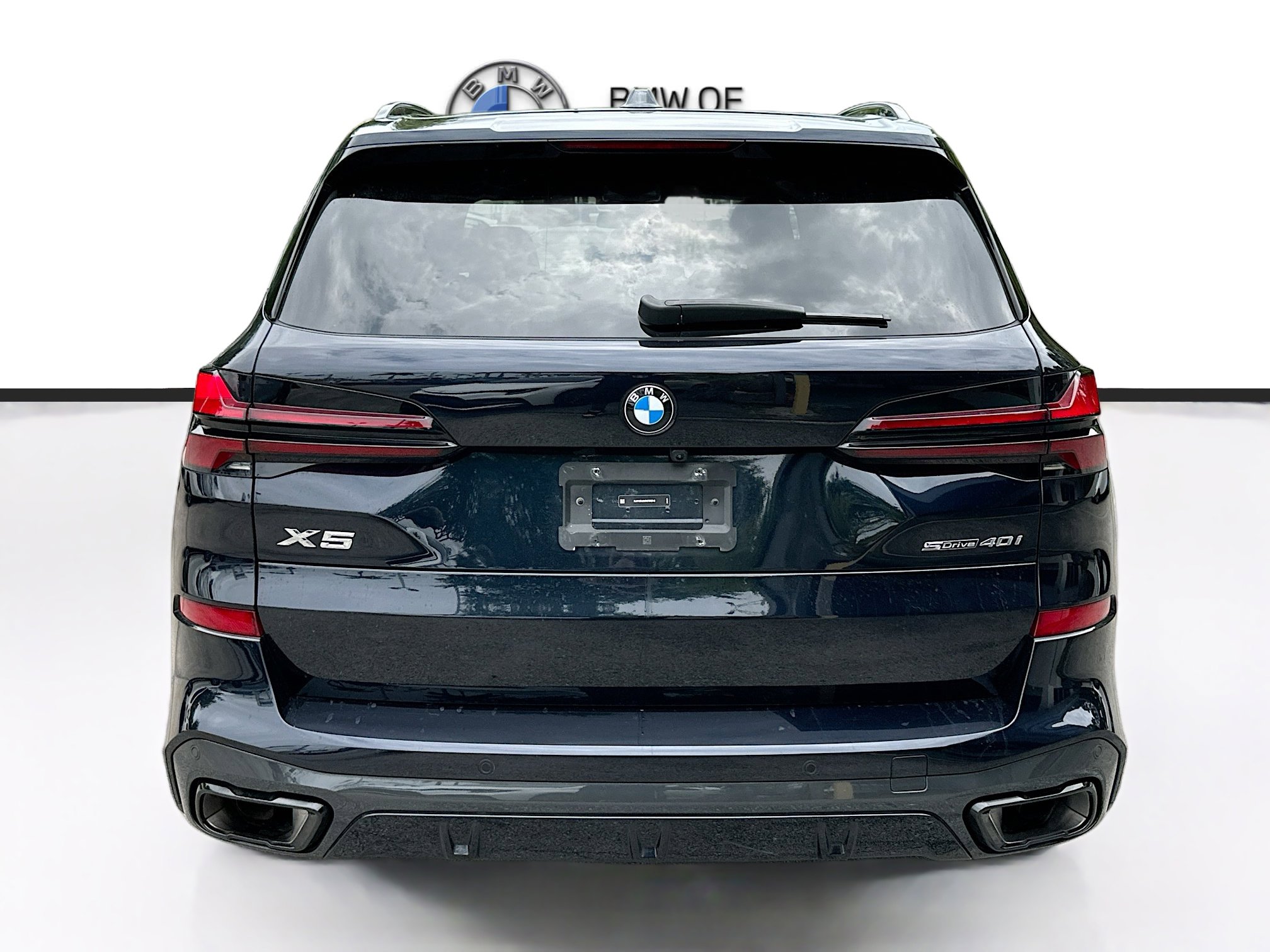 Certified 2024 BMW X5 sDrive40i w/ M Sport Package RWD image 6