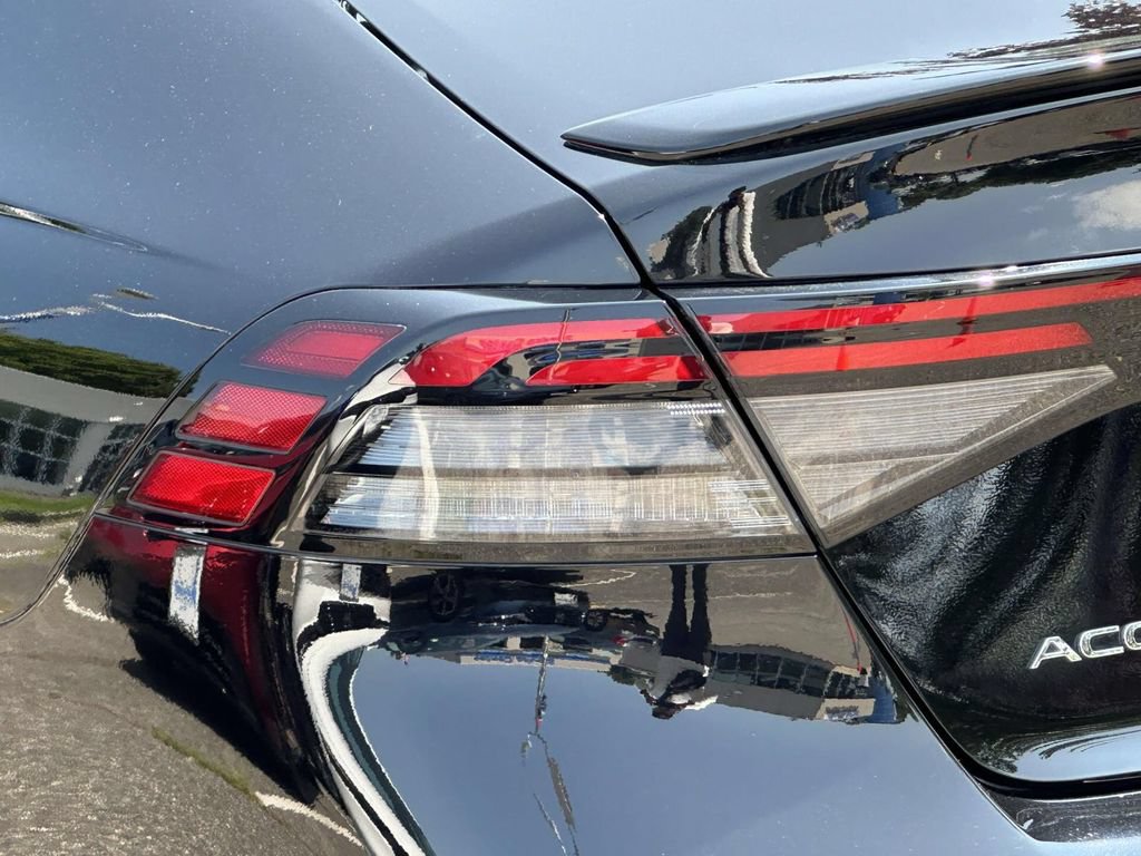 Certified 2023 Honda Accord Sport image 8