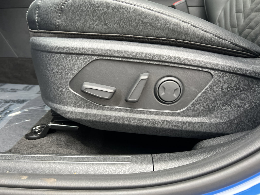 New 2026 Kia Sportage X-Line w/ X-Line Technology Package image 19