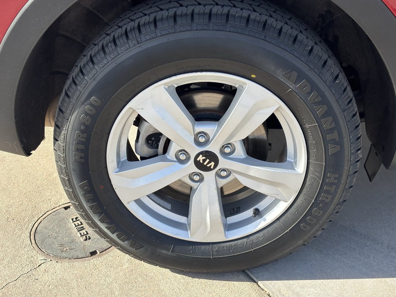 Used 2021 Kia Sorento LX AWD/4WD image 7
