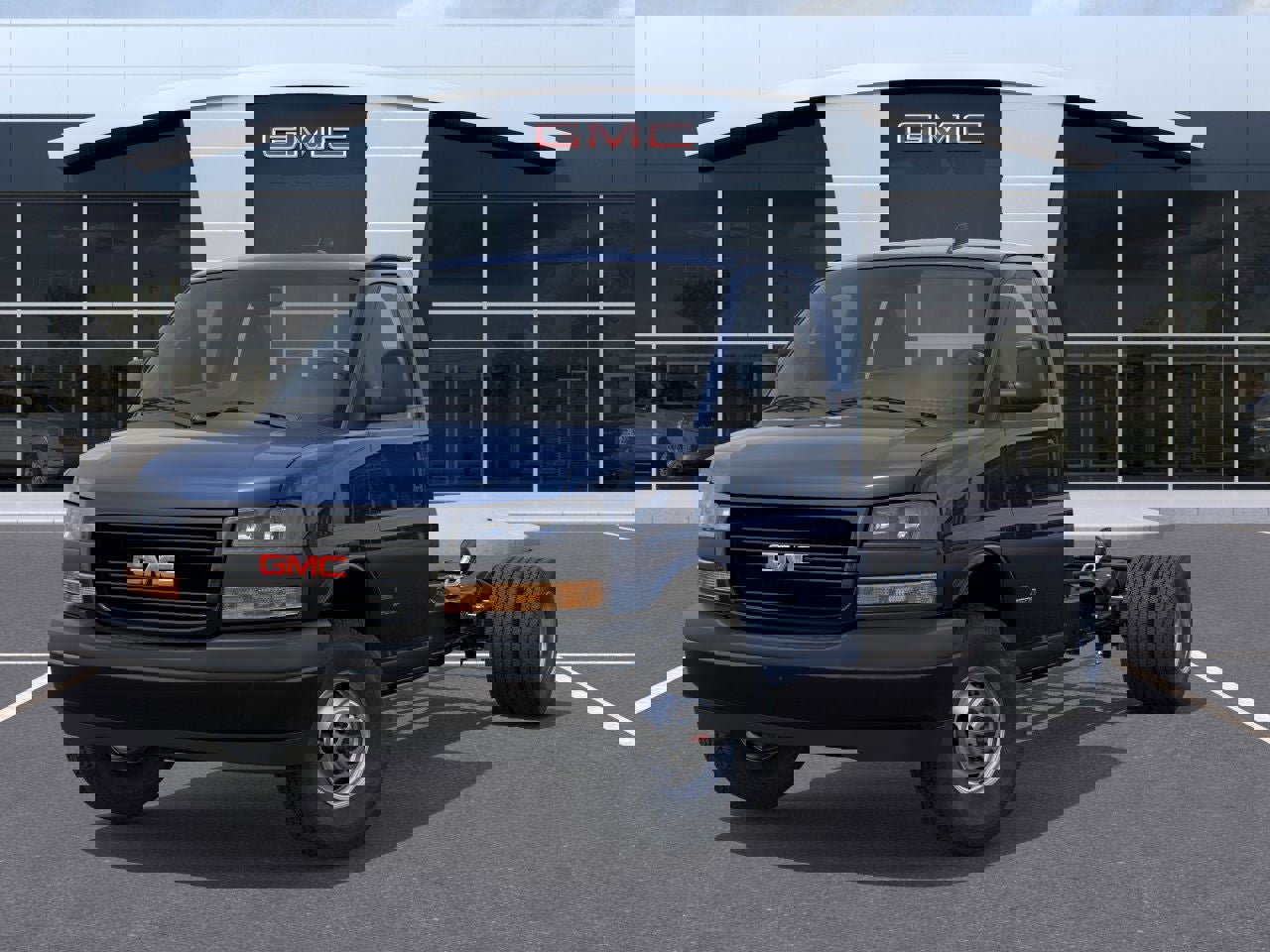 New 2025 GMC Savana 3500 w/ Power Convenience Package image 30