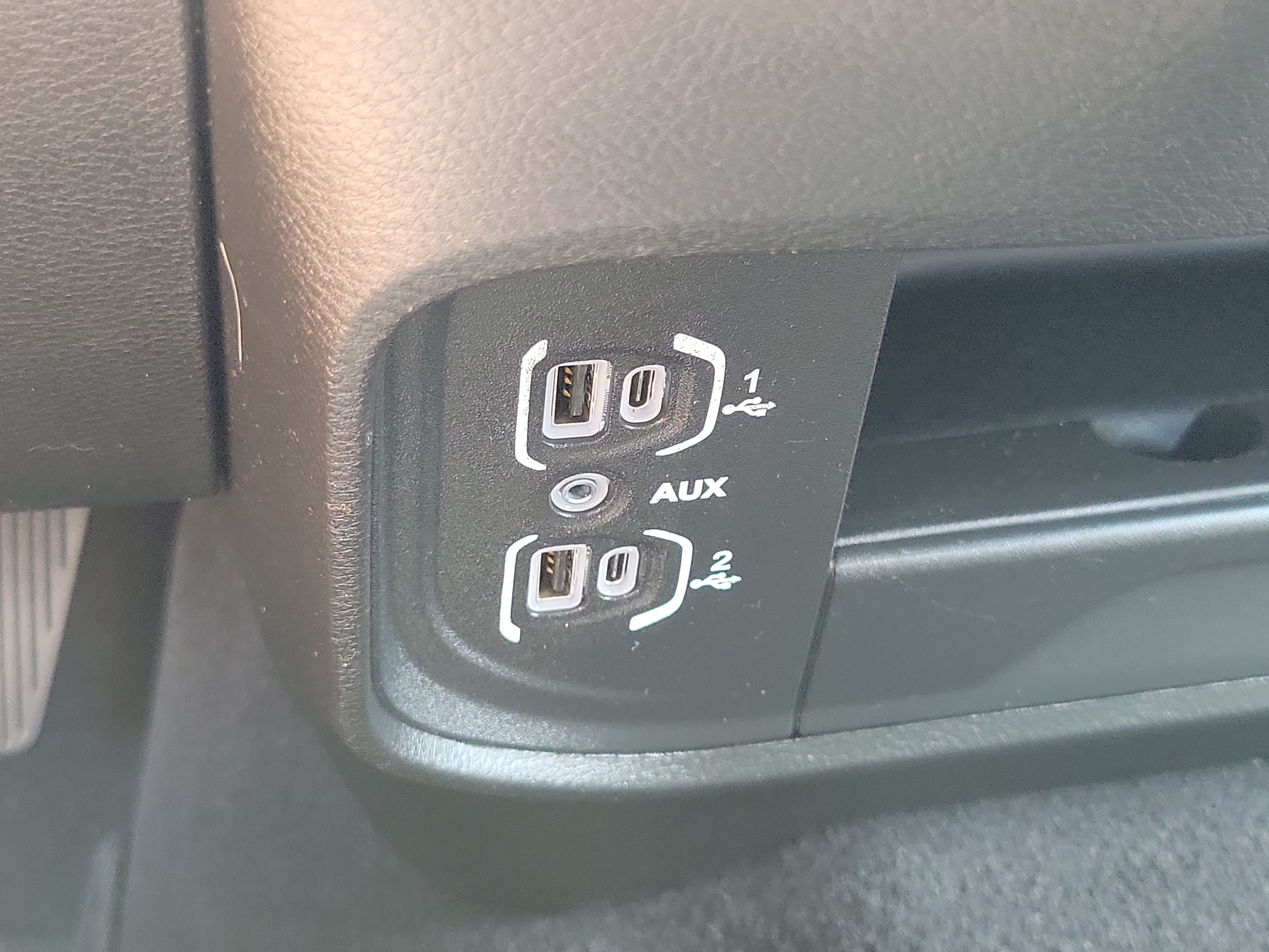 Used 2026 RAM 2500 Big Horn AWD/4WD image 22