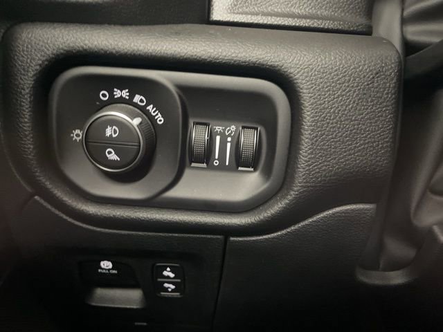 Used 2023 RAM 1500 Laramie image 40