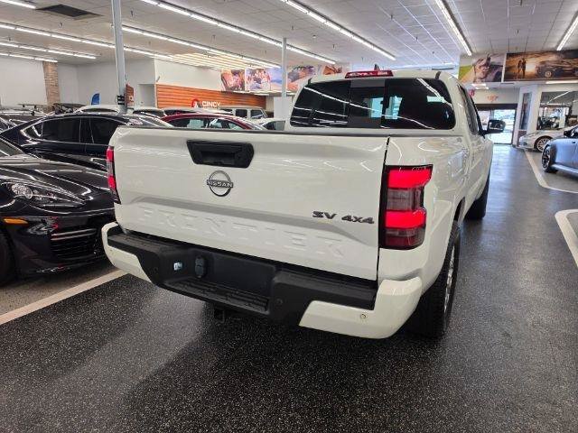 Used 2023 Nissan Frontier SV w/ Technology Package AWD/4WD image 5