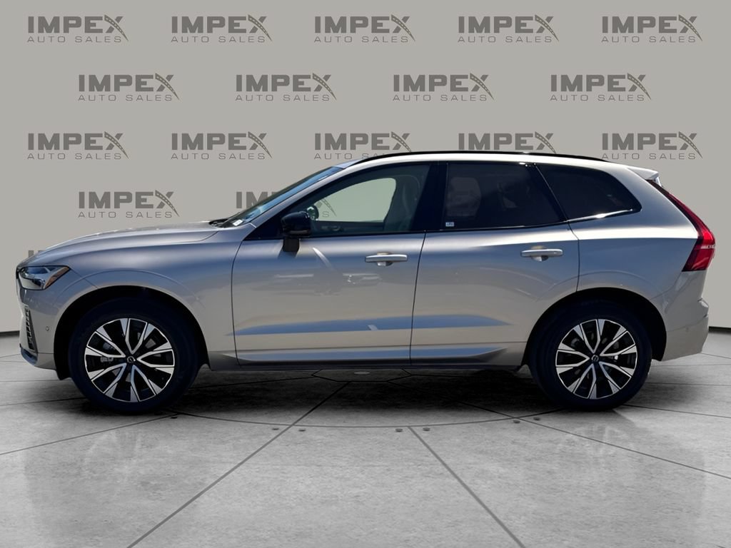 Used 2024 Volvo XC60 B5 Plus w/ Protection Package Premier AWD/4WD image 2