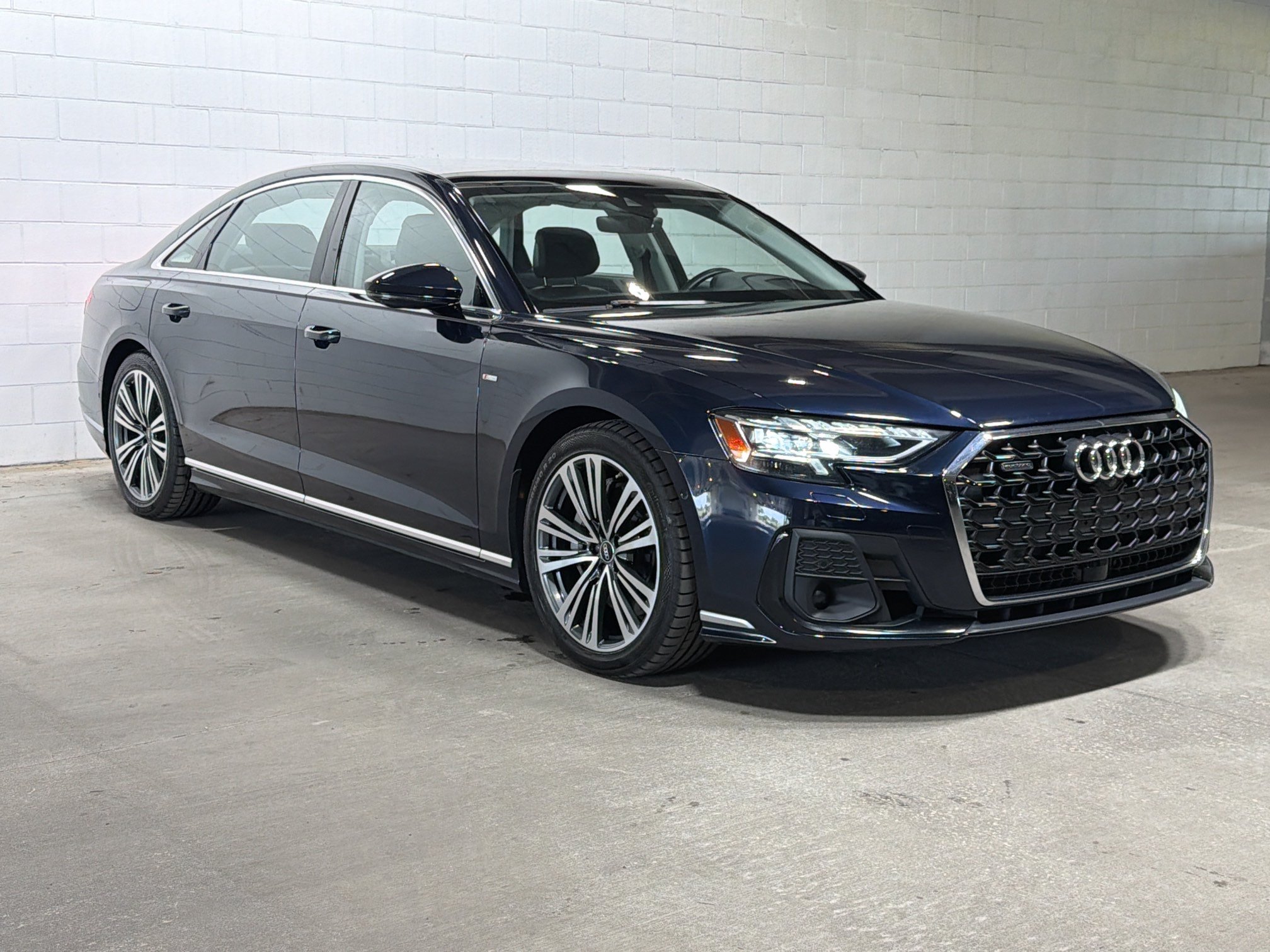 Used 2023 Audi A8 L 3.0T w/ Luxury Package AWD/4WD image 6