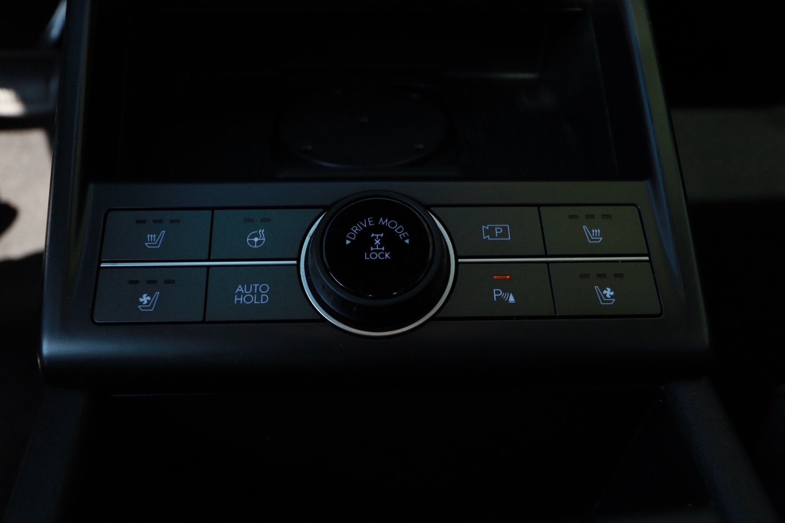 Used 2024 Hyundai Kona Limited AWD/4WD image 17