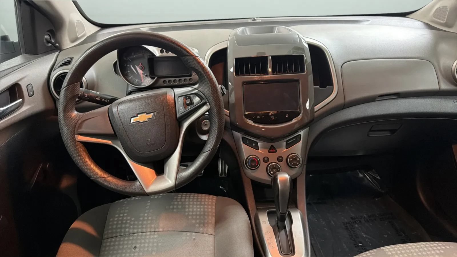 Used 2014 Chevrolet Sonic LS FWD image 11