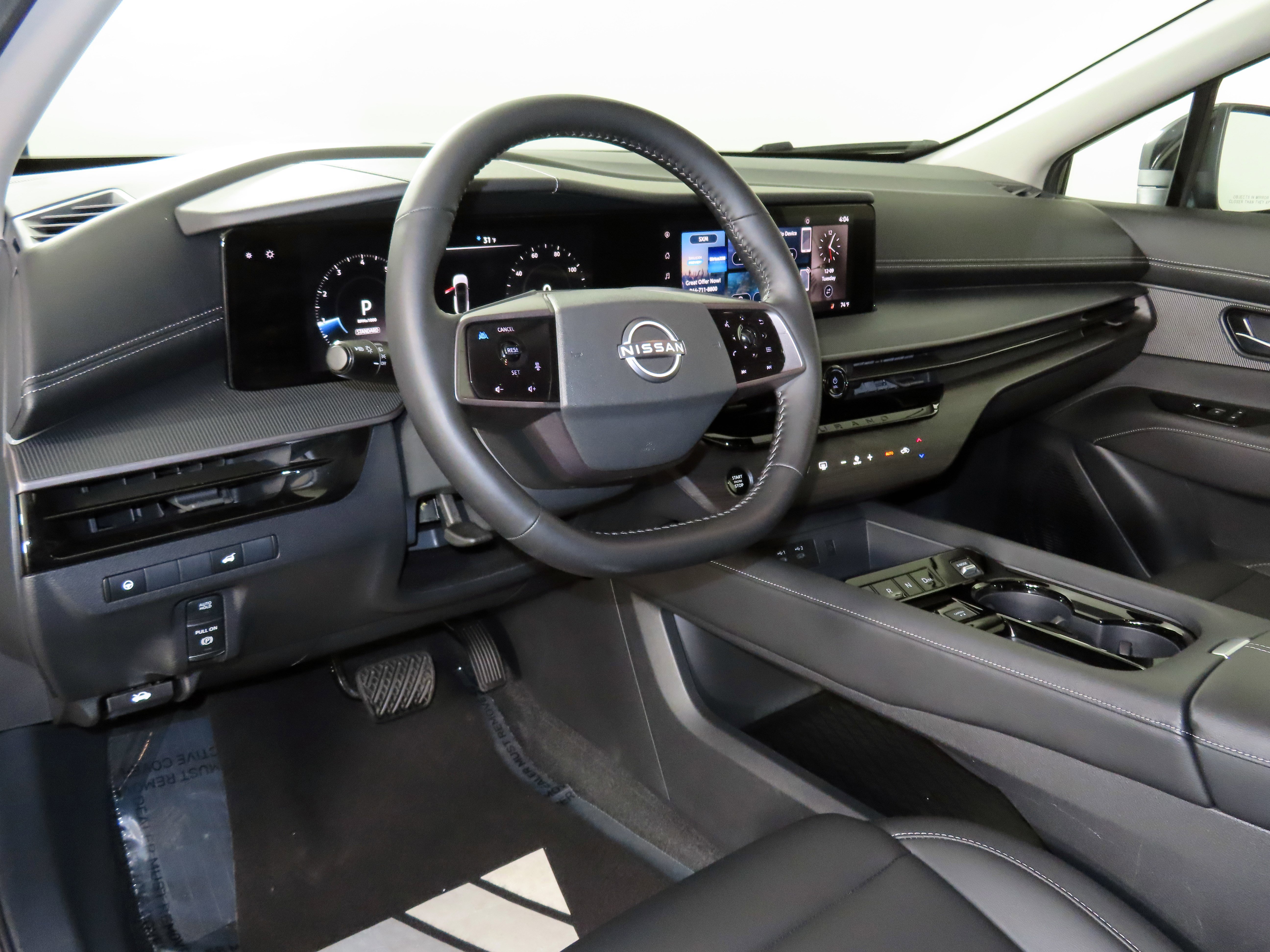 Certified 2025 Nissan Murano SV image 34