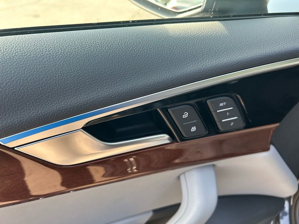 Used 2023 Audi A4 2.0T Premium w/ Convenience Package image 50