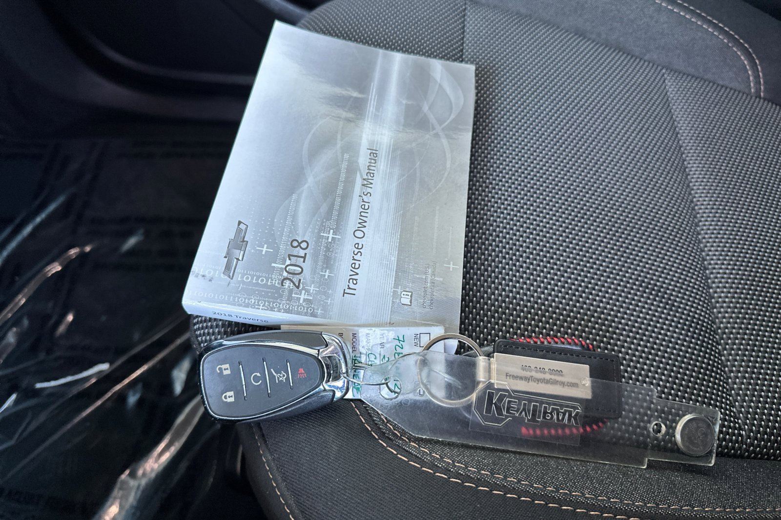 Used 2018 Chevrolet Traverse LT image 11