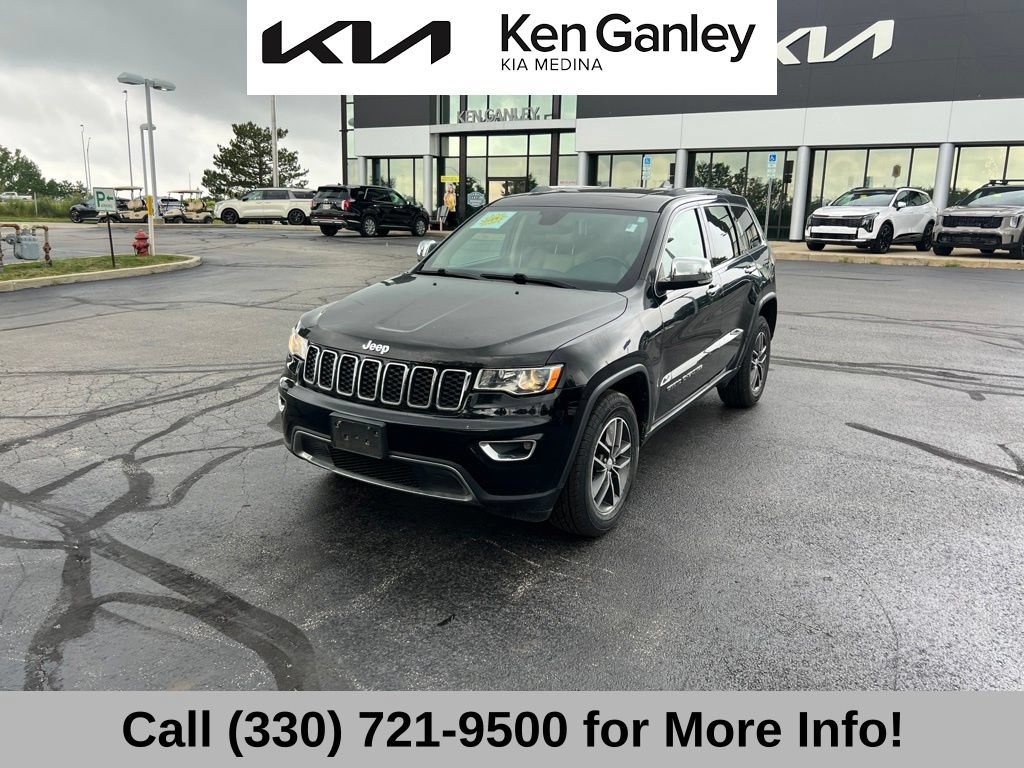 Used 2017 Jeep Grand Cherokee Limited AWD/4WD image 2