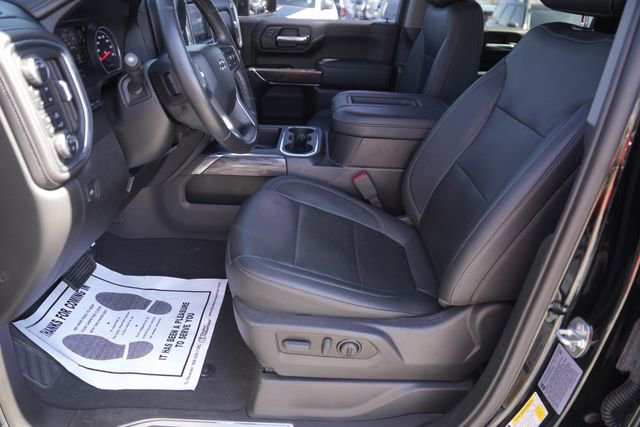 Used 2022 Chevrolet Silverado 2500 LTZ w/ LTZ Plus Package image 9