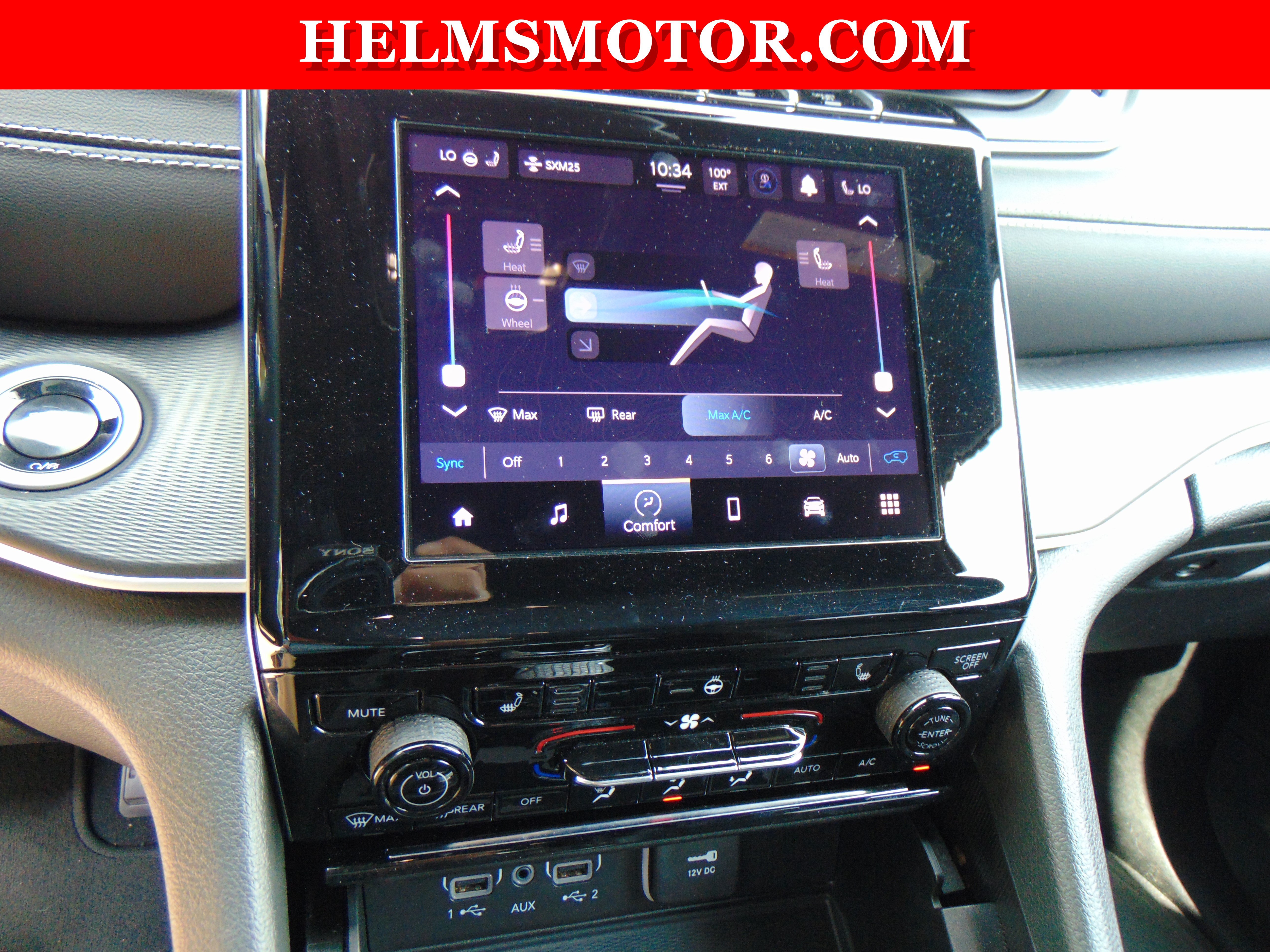 Used 2024 Jeep Grand Cherokee Altitude RWD image 23