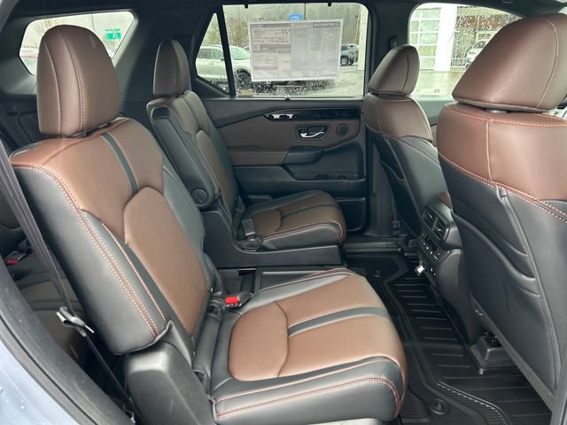 New 2026 Honda Pilot TrailSport image 12