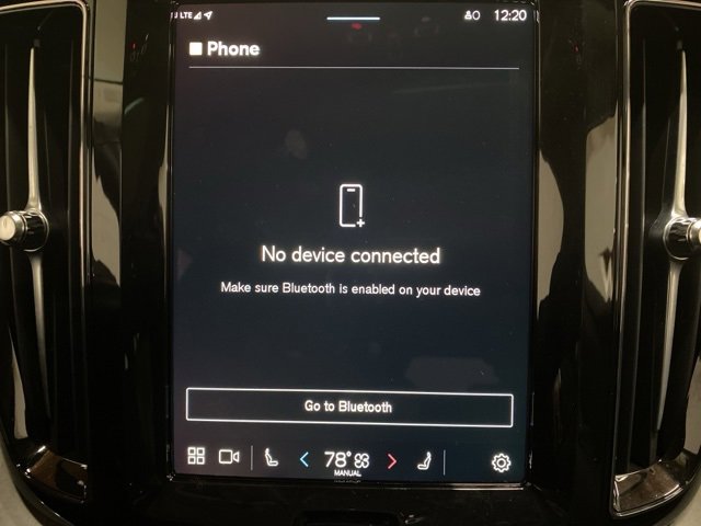 Used 2025 Volvo XC60 B5 Plus image 48